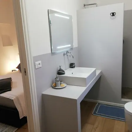 Panzió Stop Over Blq 3*